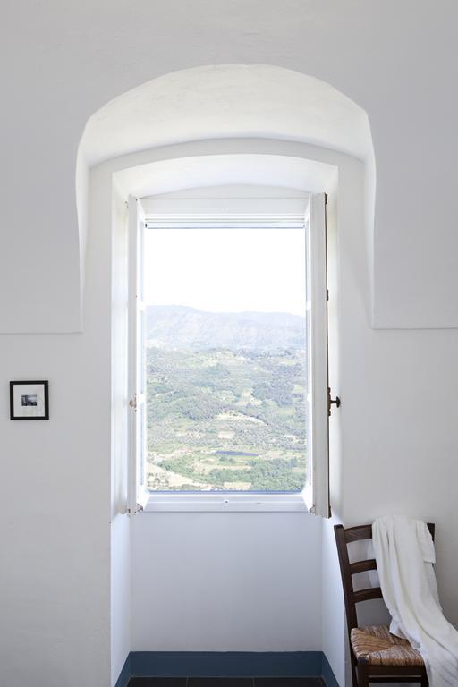 Terre Bianche Appartamenti Dolceacqua Esterno foto